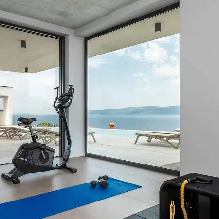 Persic Villa With Pool And View Rabac